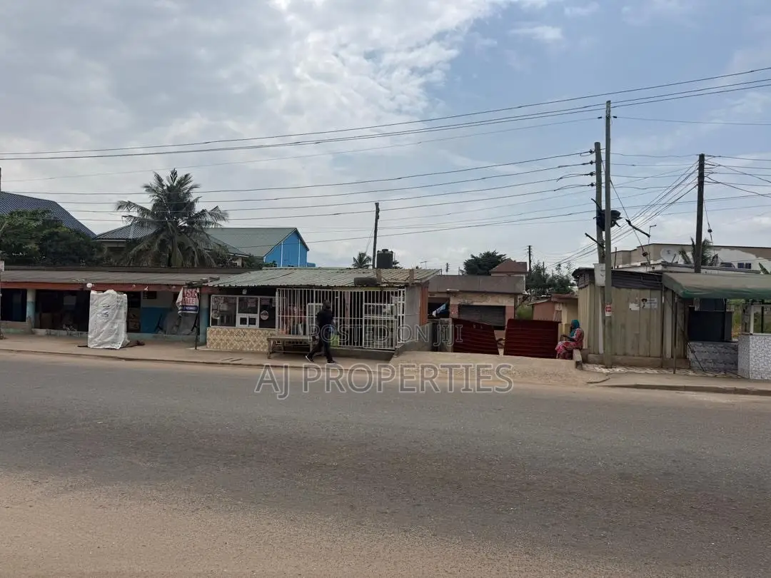 Commercial Roadside Land for Sale at Taifa Junction