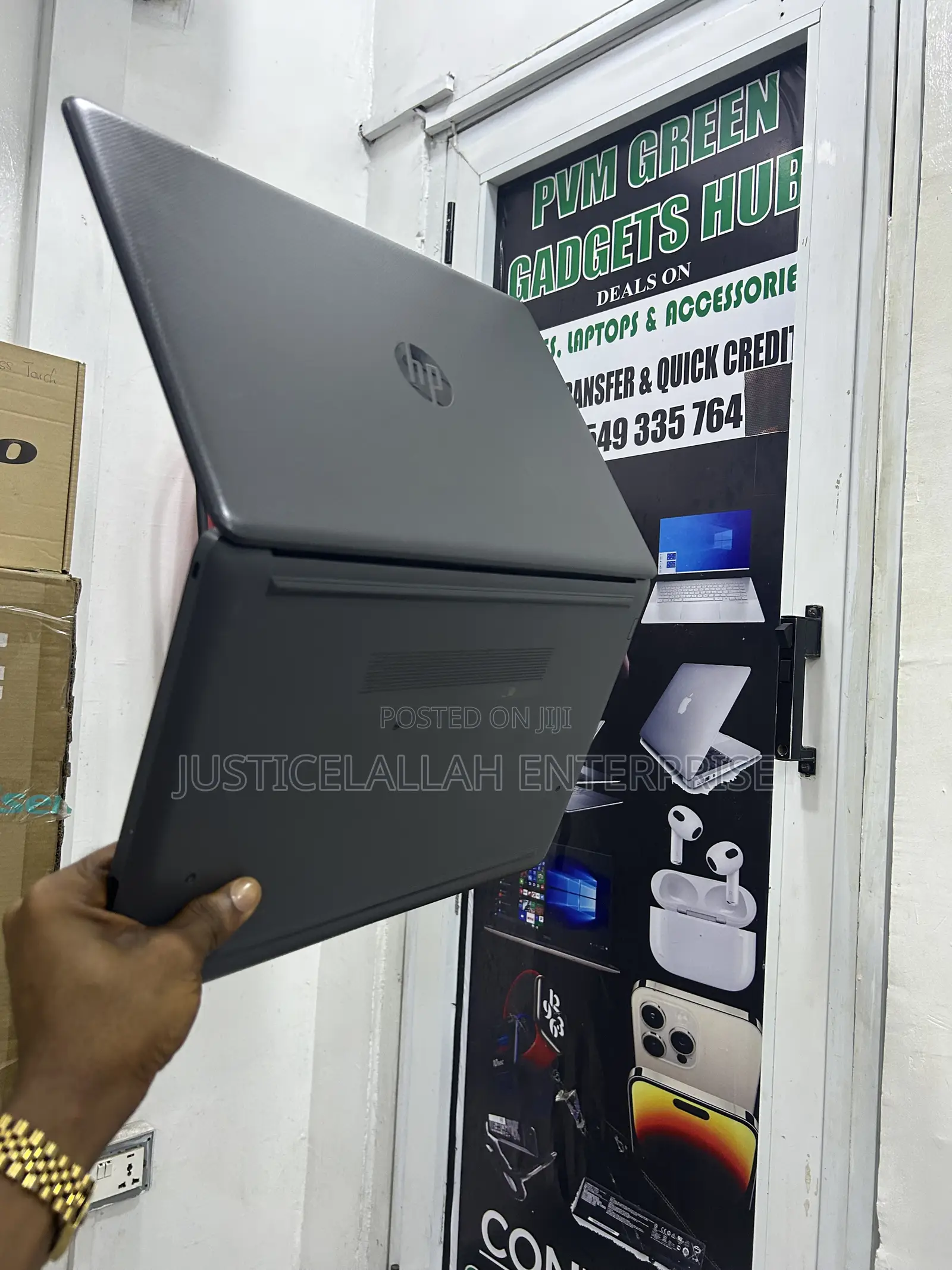 Laptop HP 250 G7 16GB AMD Ryzen 5 HDD+SSD 1T
