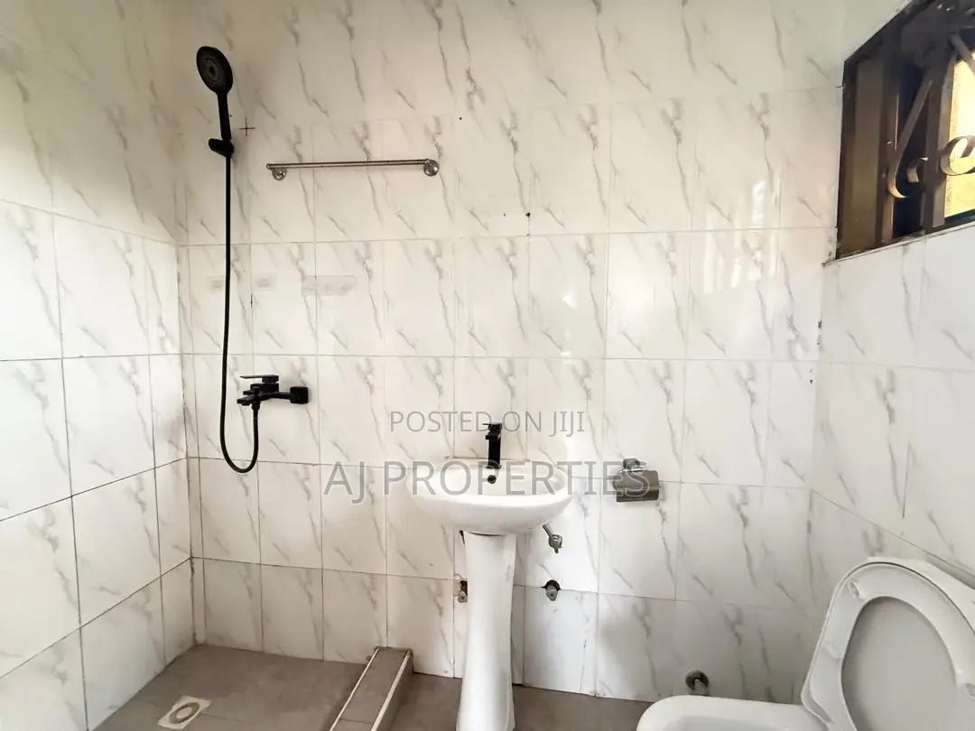 2bdrm Apartment in Aj Properties, East Legon for rent