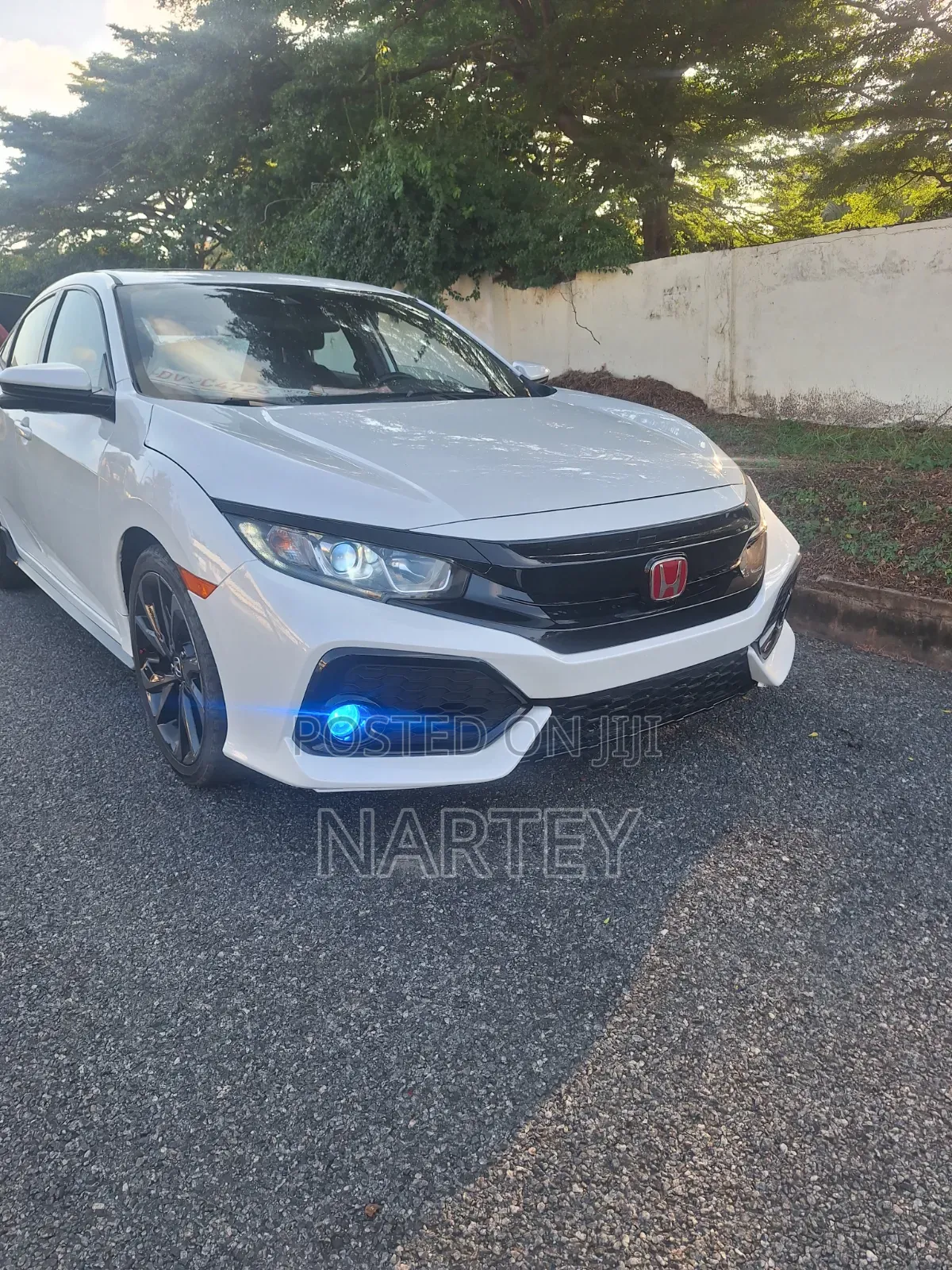 Honda Civic Sport 4dr Hatchback (1.5L 4cyl) 2017 White