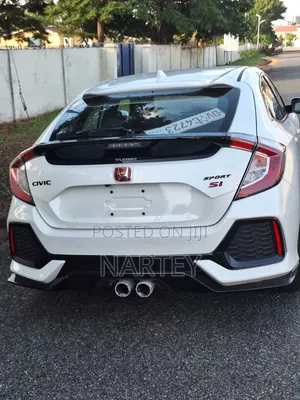 Honda Civic Sport 4dr Hatchback (1.5L 4cyl) 2017 White