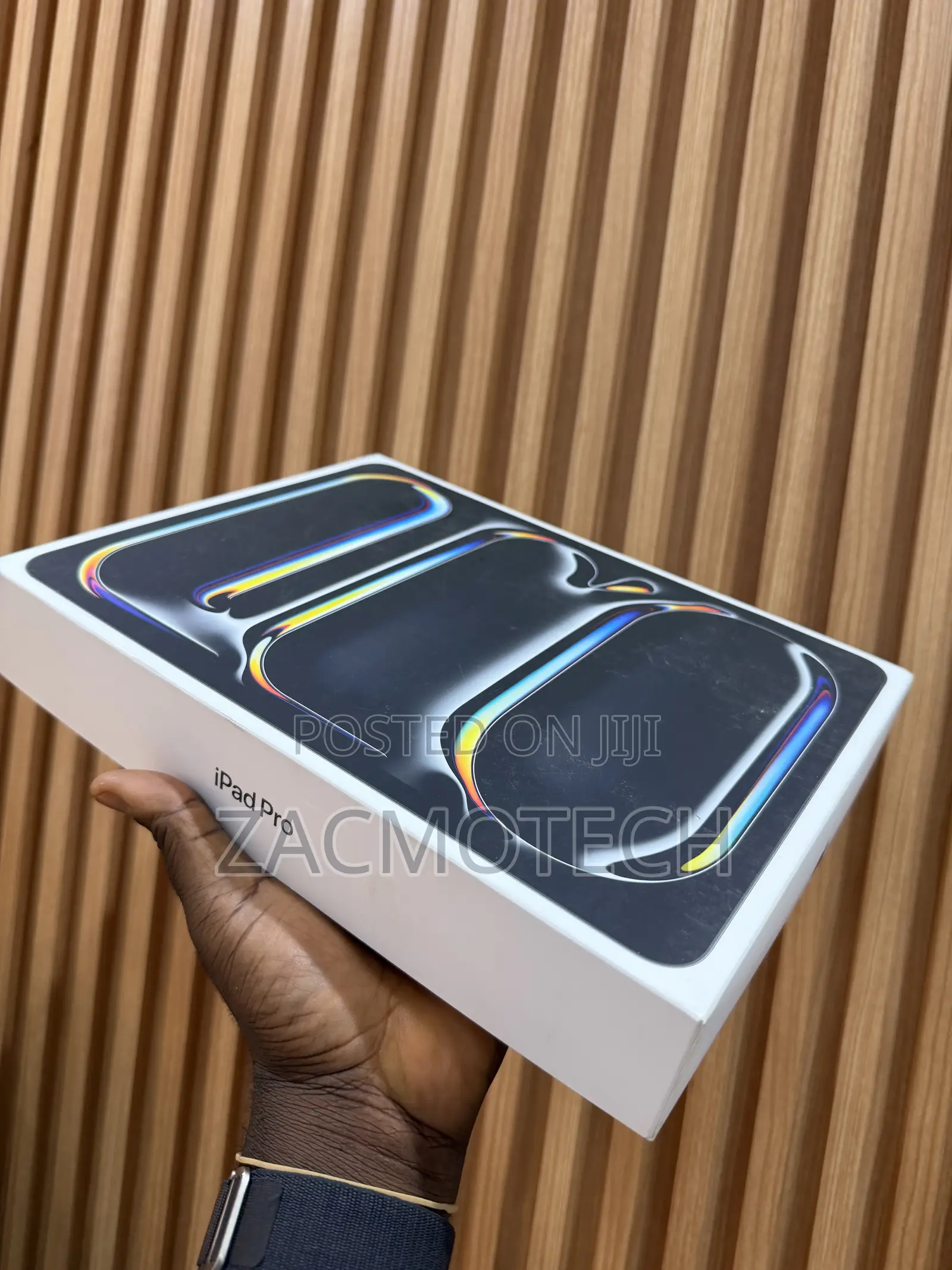 New Apple iPad Pro 13 (2024) 1 TB Black