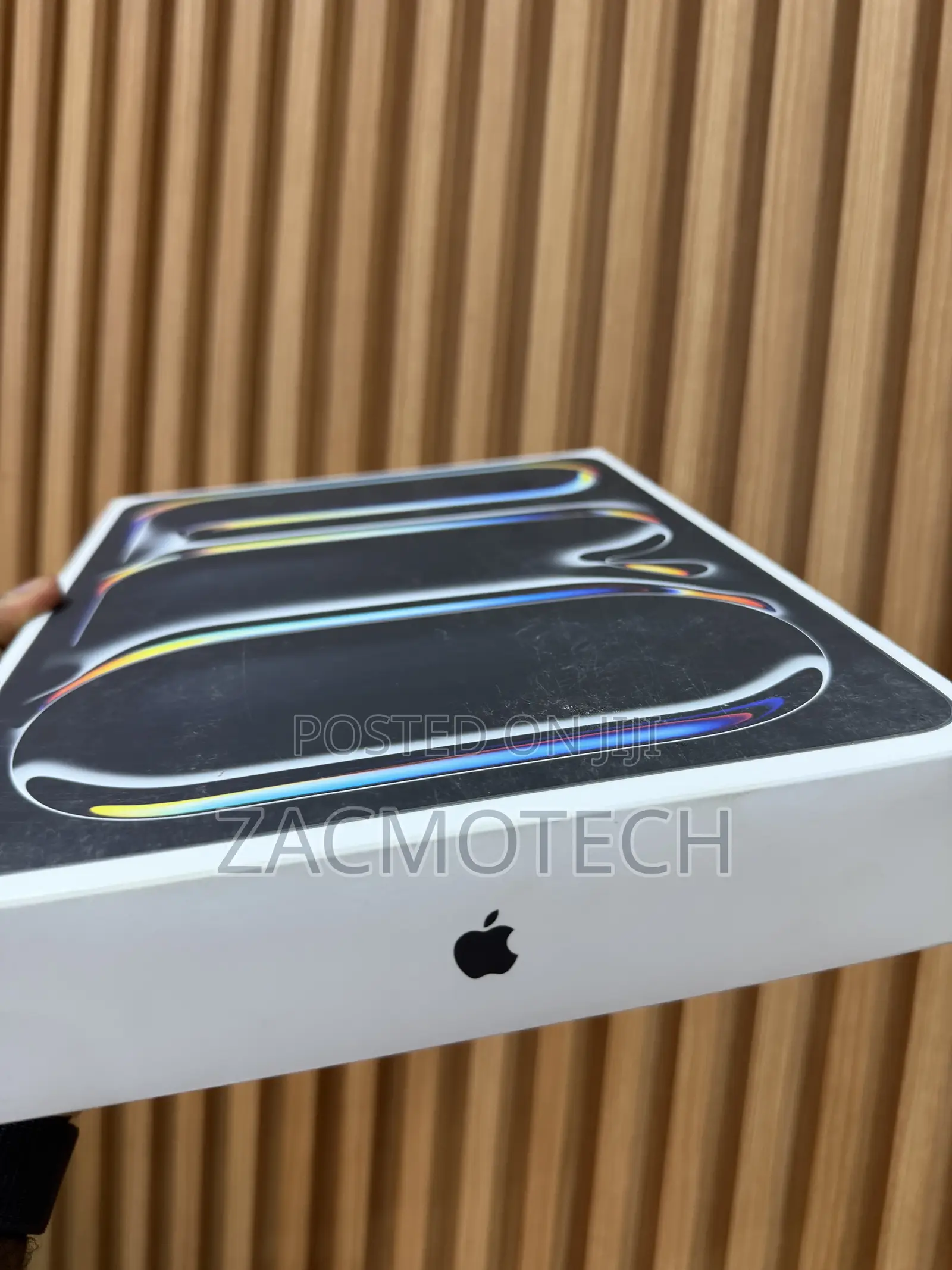 New Apple iPad Pro 13 (2024) 1 TB Black