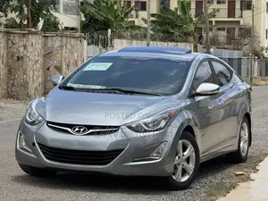 Hyundai Elantra SE Sedan FWD (1.8L 4cyl 6M) 2016 Gray