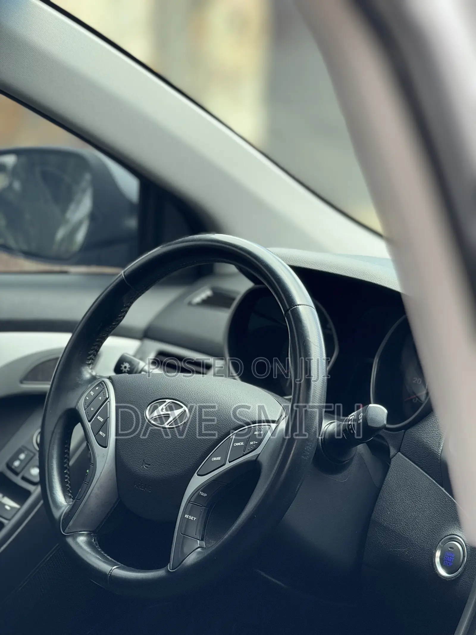 Hyundai Elantra SE Sedan FWD (1.8L 4cyl 6M) 2016 Gray