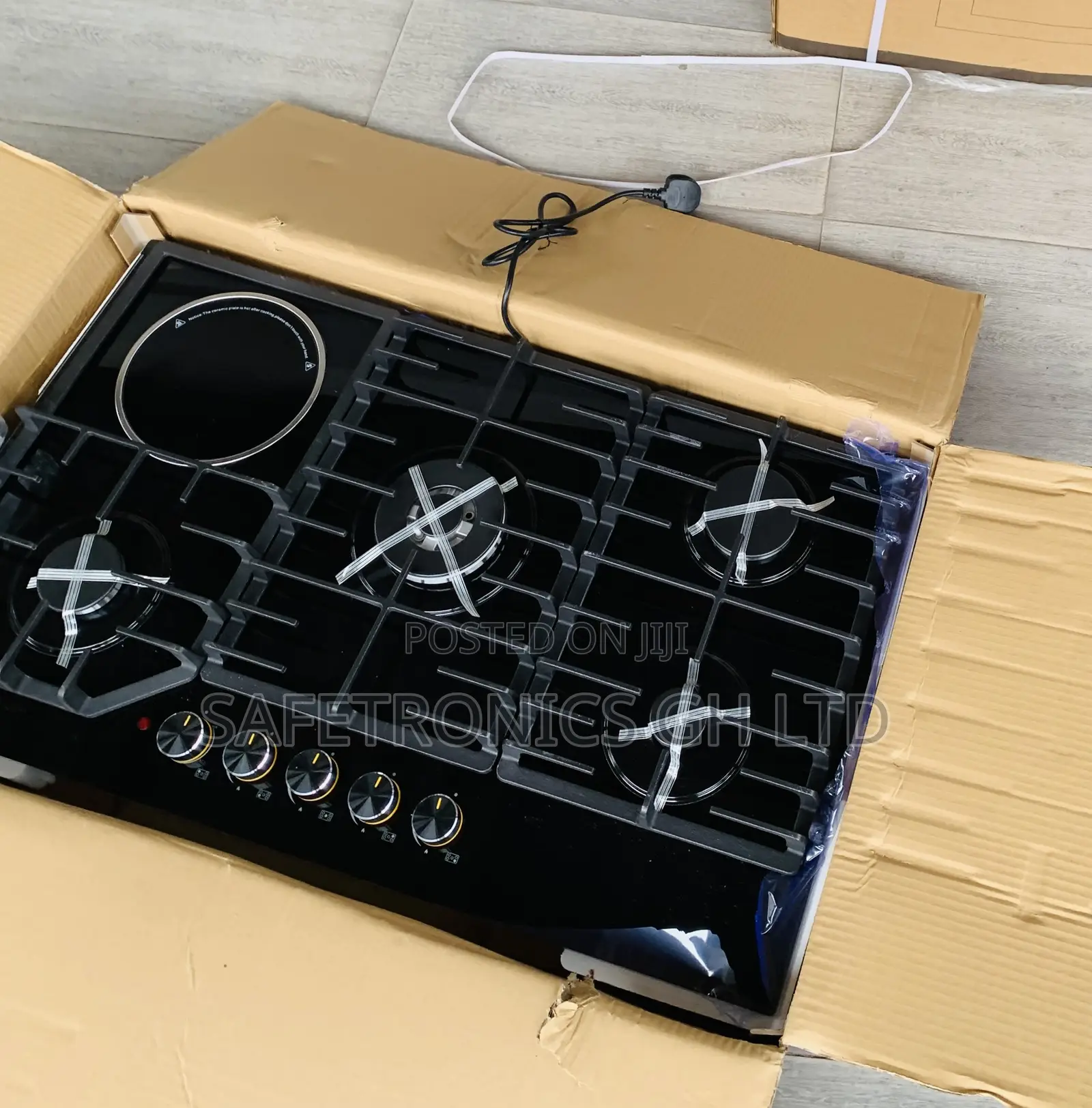 Perfect Sleek 4 Gas Hob 1 Electric Inbuilt Kenwood Countertop