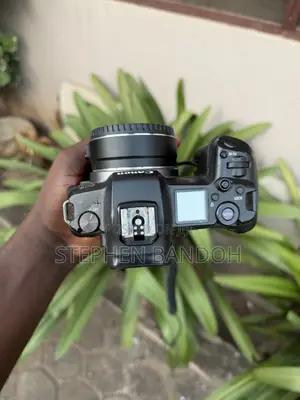 Canon Eos R