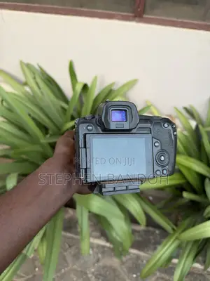 Canon Eos R
