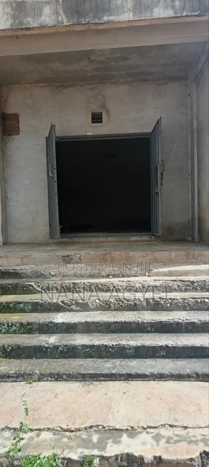 Shop Available for Rent at Kumawu in the Ashanti Region