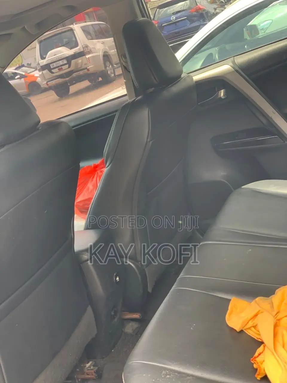Toyota RAV4 XLE 4dr SUV AWD (2.5L 4cyl 6A) 2018 Brown