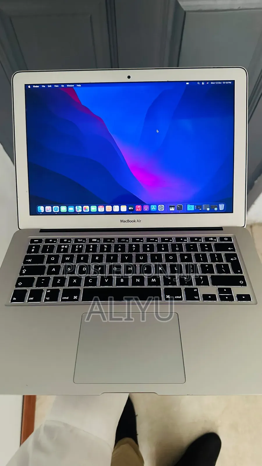 Laptop Apple MacBook Air 4GB Intel Core i5 SSD 256GB