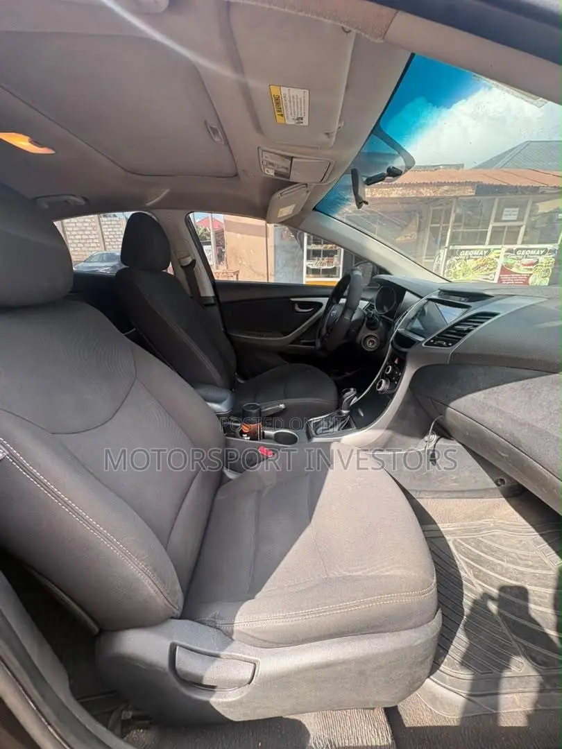 Hyundai Elantra Limited 4dr Sedan (1.8L 4cyl 6A) 2015 Black