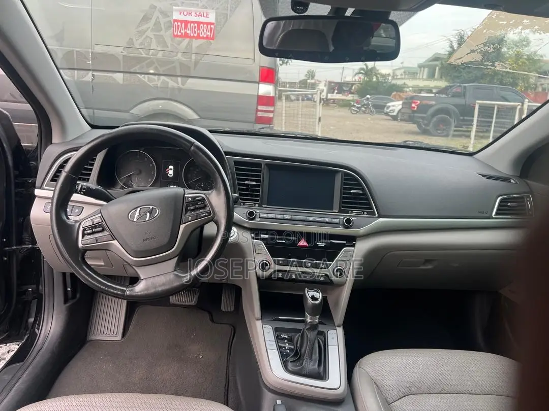 Hyundai Elantra Limited 2018 Black