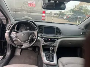 Hyundai Elantra Limited 2018 Black