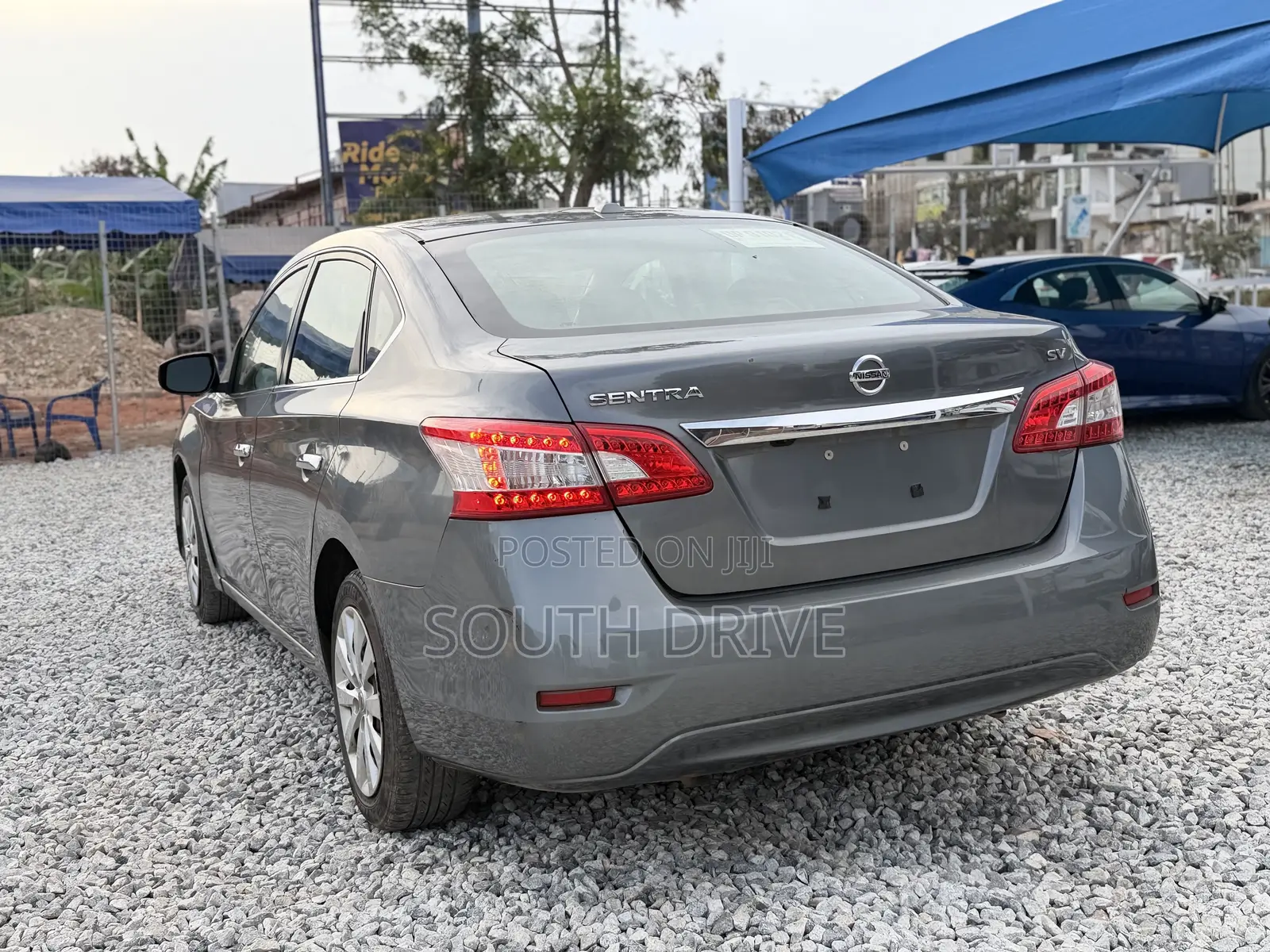 Nissan Sentra SV 4dr Sedan (1.8L 4cyl CVT) 2015 Gray
