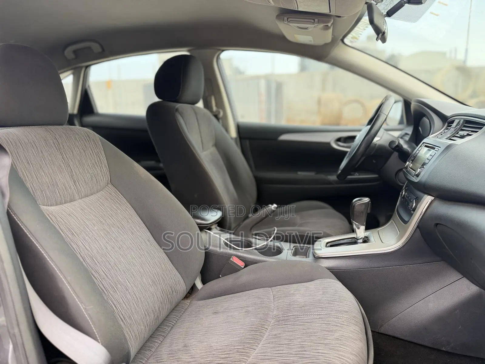 Nissan Sentra SV 4dr Sedan (1.8L 4cyl CVT) 2015 Gray