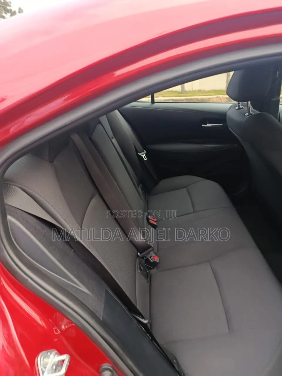 Toyota Corolla LE 2021 Red