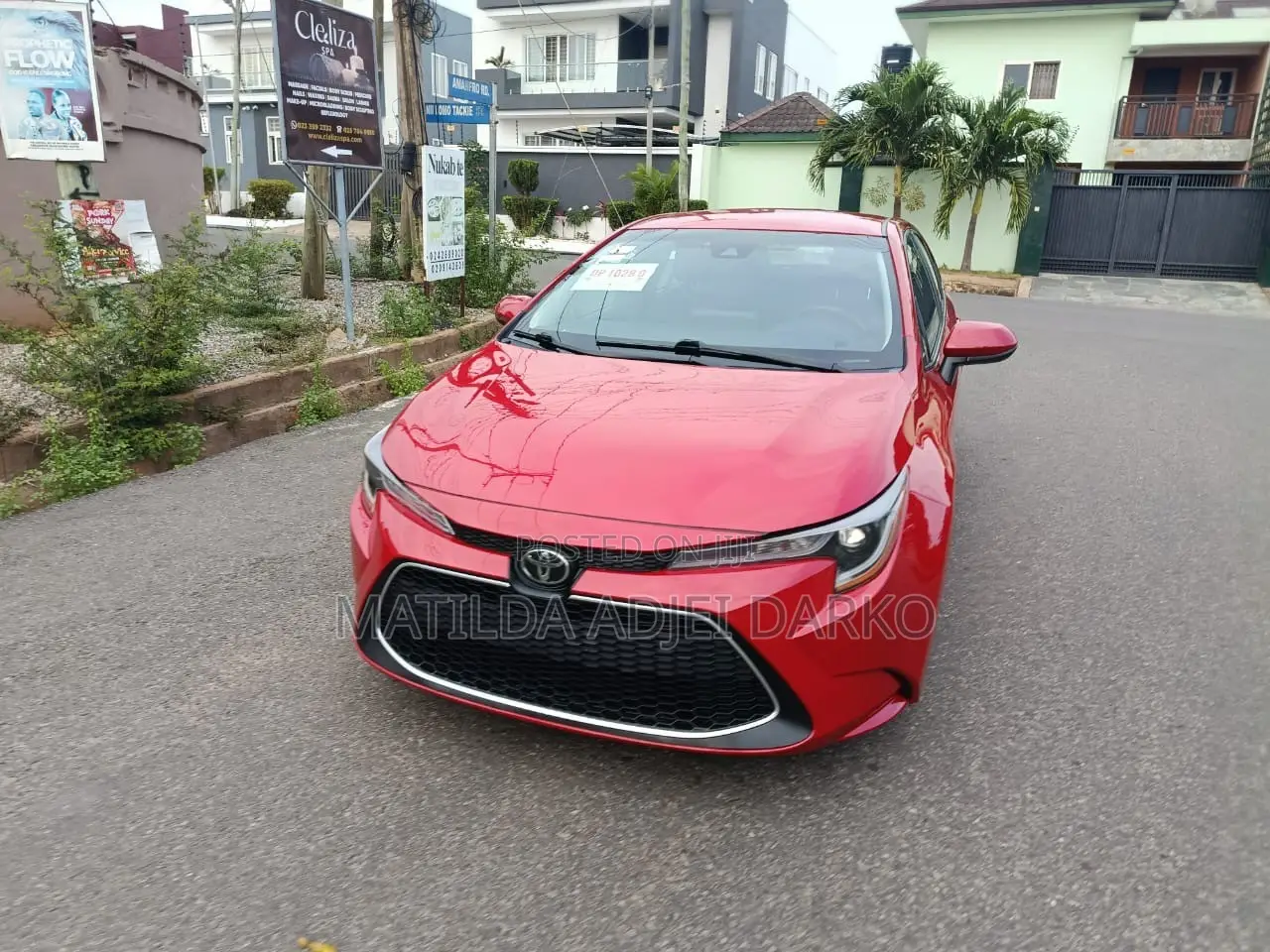 Toyota Corolla LE 2021 Red