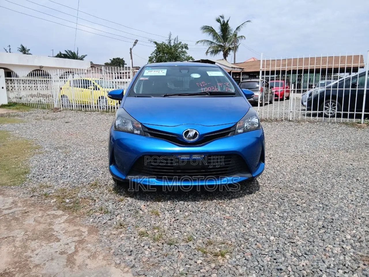 Toyota Vitz 1.3 AWD 3dr 2016 Blue