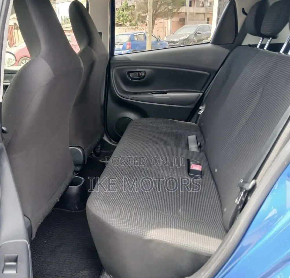 Toyota Vitz 1.3 AWD 3dr 2016 Blue