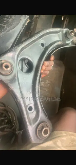 Nissan Versa Lower Arm 2012-2016