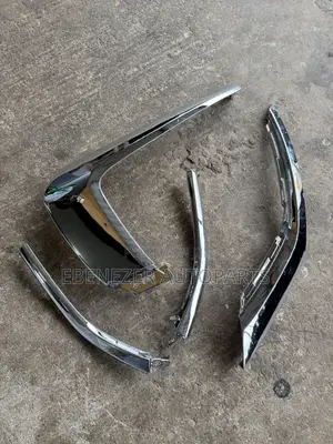 Mitsubishi Outlander Front Bumper Chrome Shining 2016 2017 2018 2019