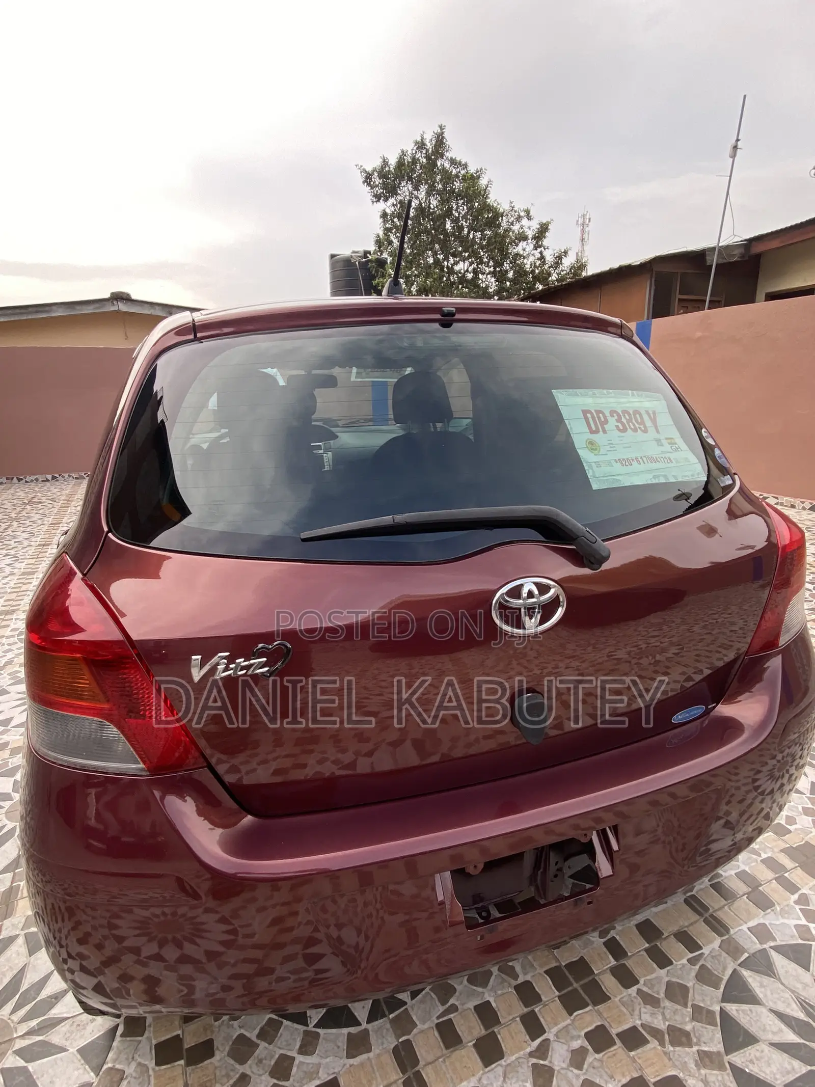 Toyota Vitz 2010 Burgundy