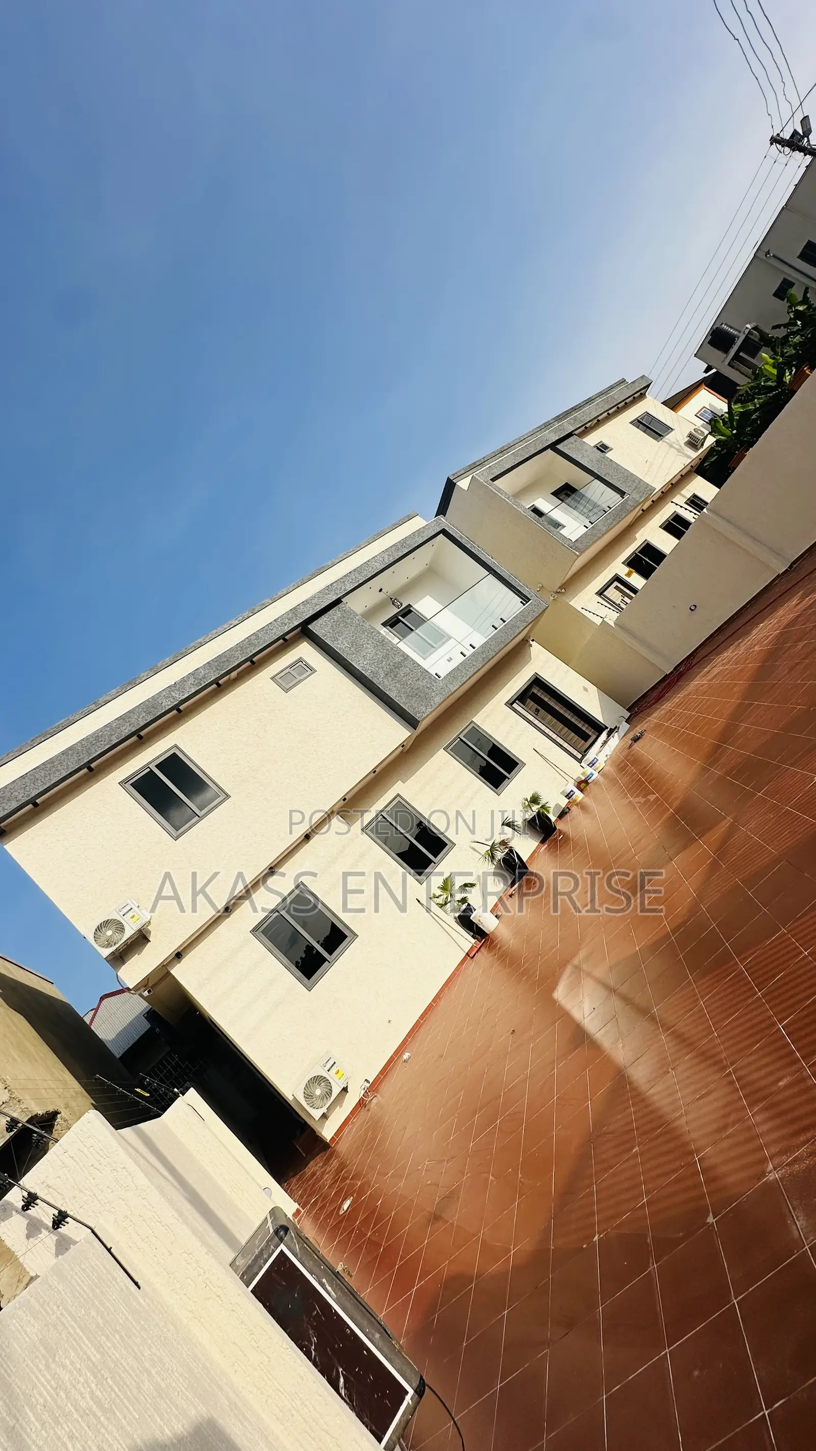 Furnished 3bdrm Mansion in Atwima Kwanwoma for sale