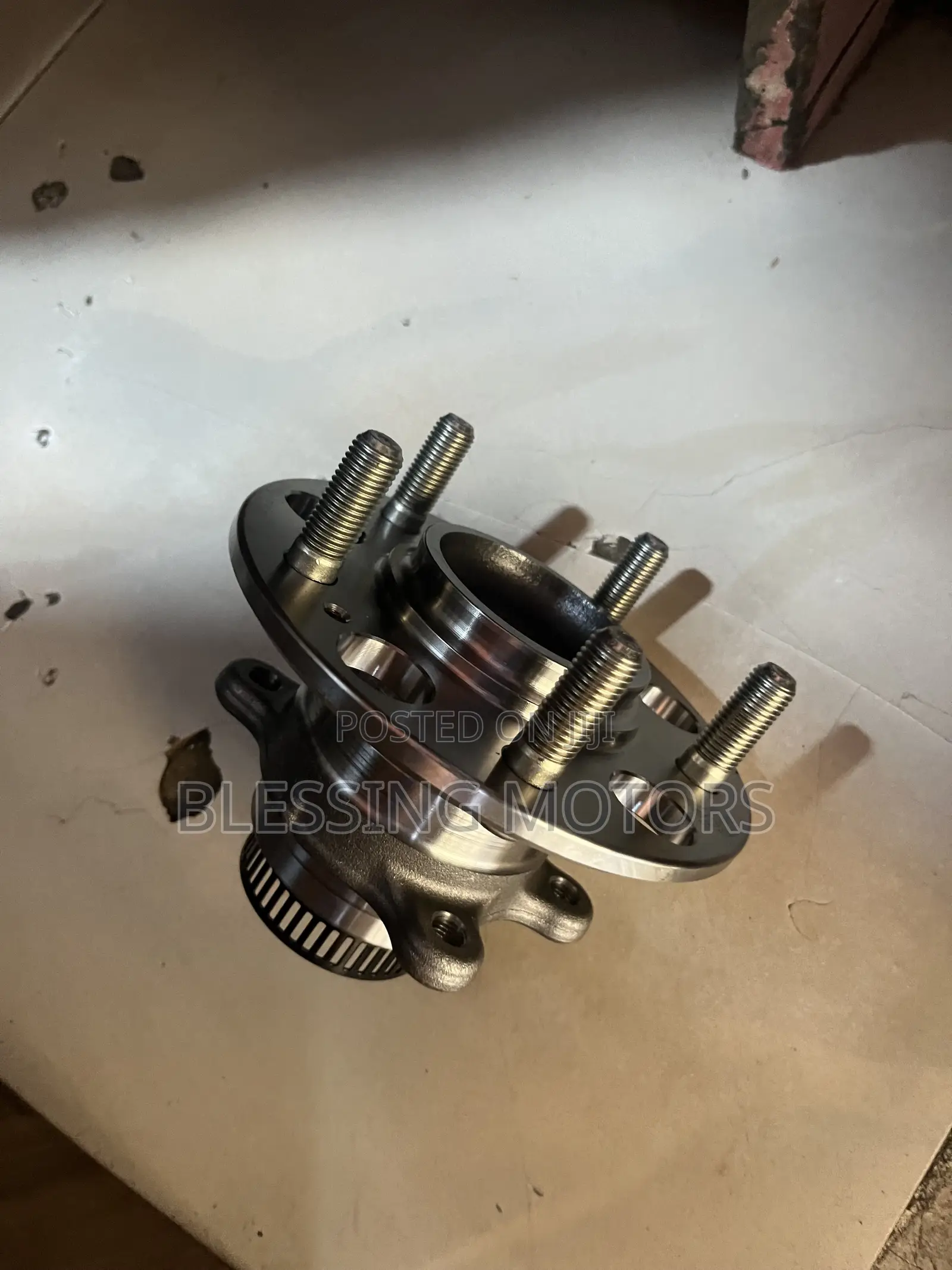 Elantra Back Hub Brand New