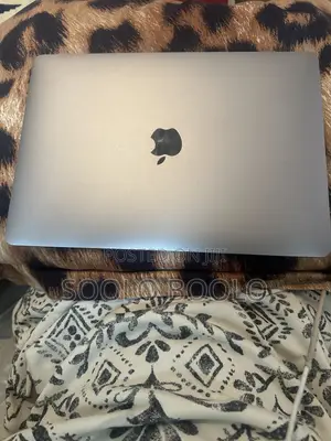 Laptop Apple MacBook Air 8GB Intel Core i3 HDD+SSD 256GB