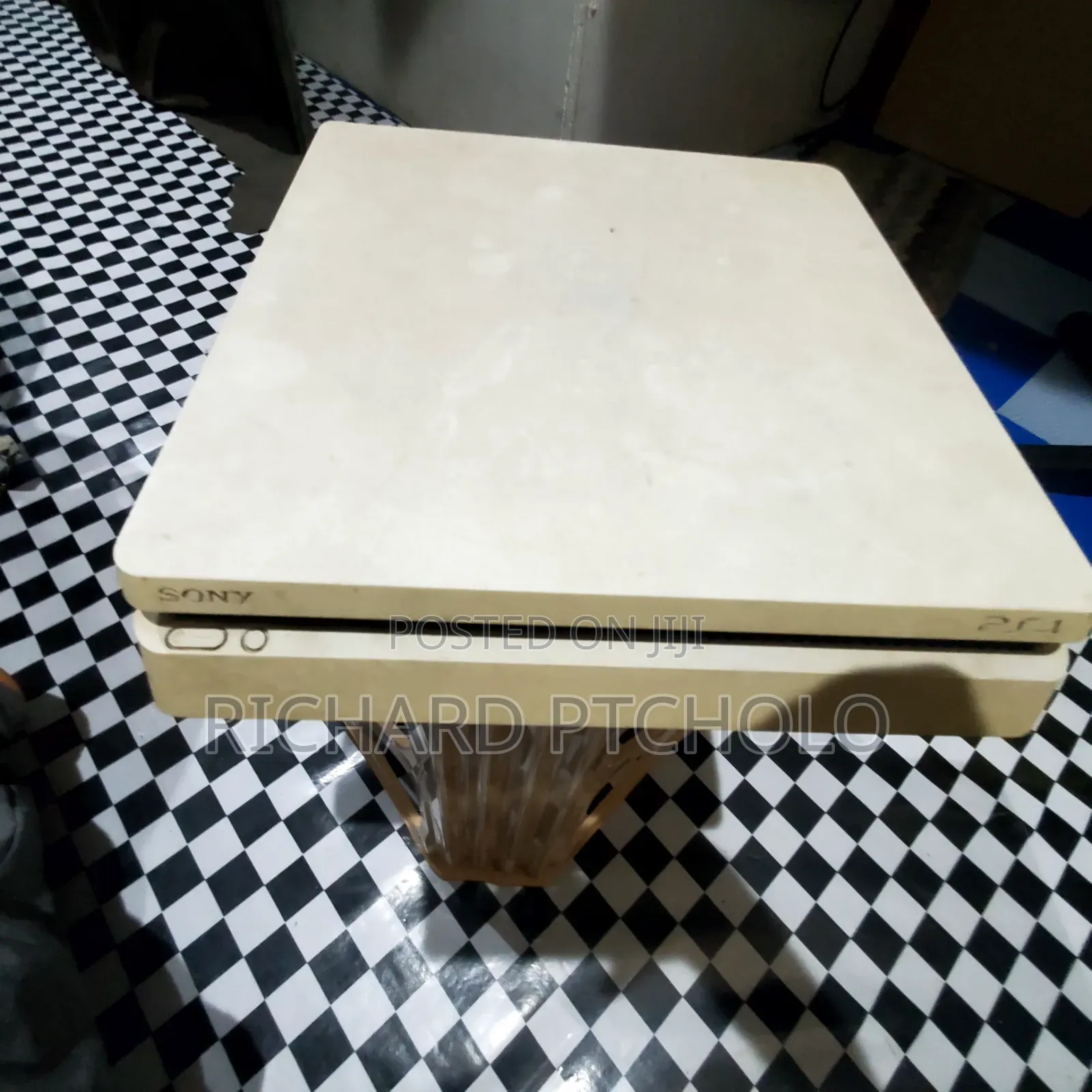 Ps4 for Sale Market Prices 2.5k, 2.7k , 3k Whatapp