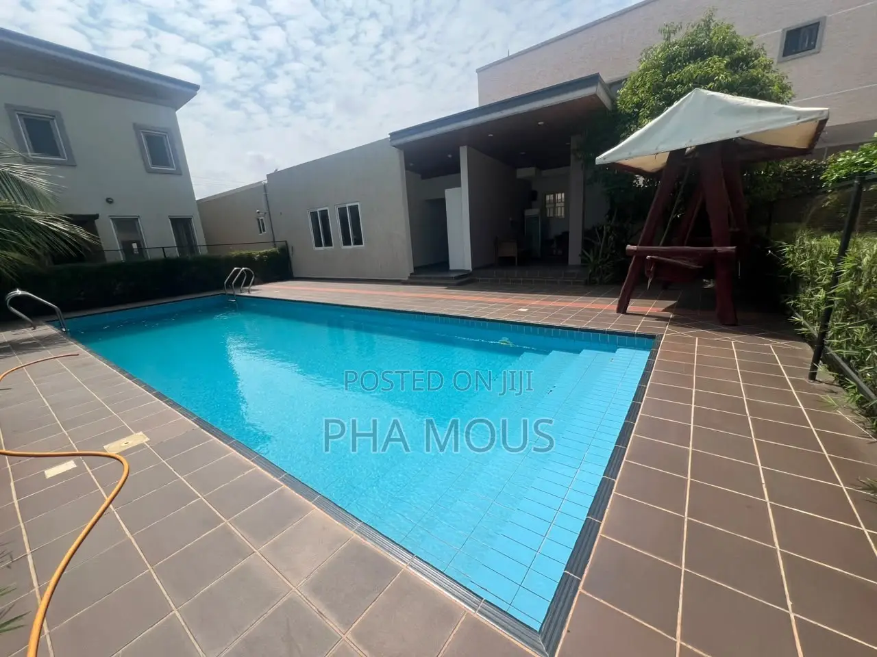 2bdrm Townhouse / Terrace in Tseaddo for rent