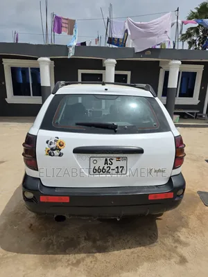 Pontiac Vibe 1.8L 2009 White