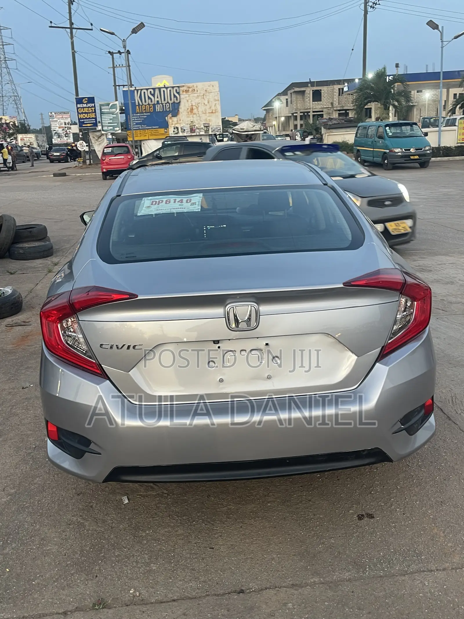 Honda Civic LX Sedan 2018 Silver
