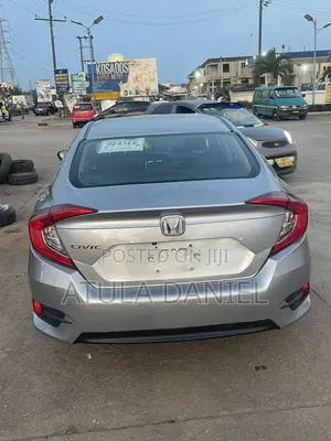 Honda Civic LX Sedan 2018 Silver