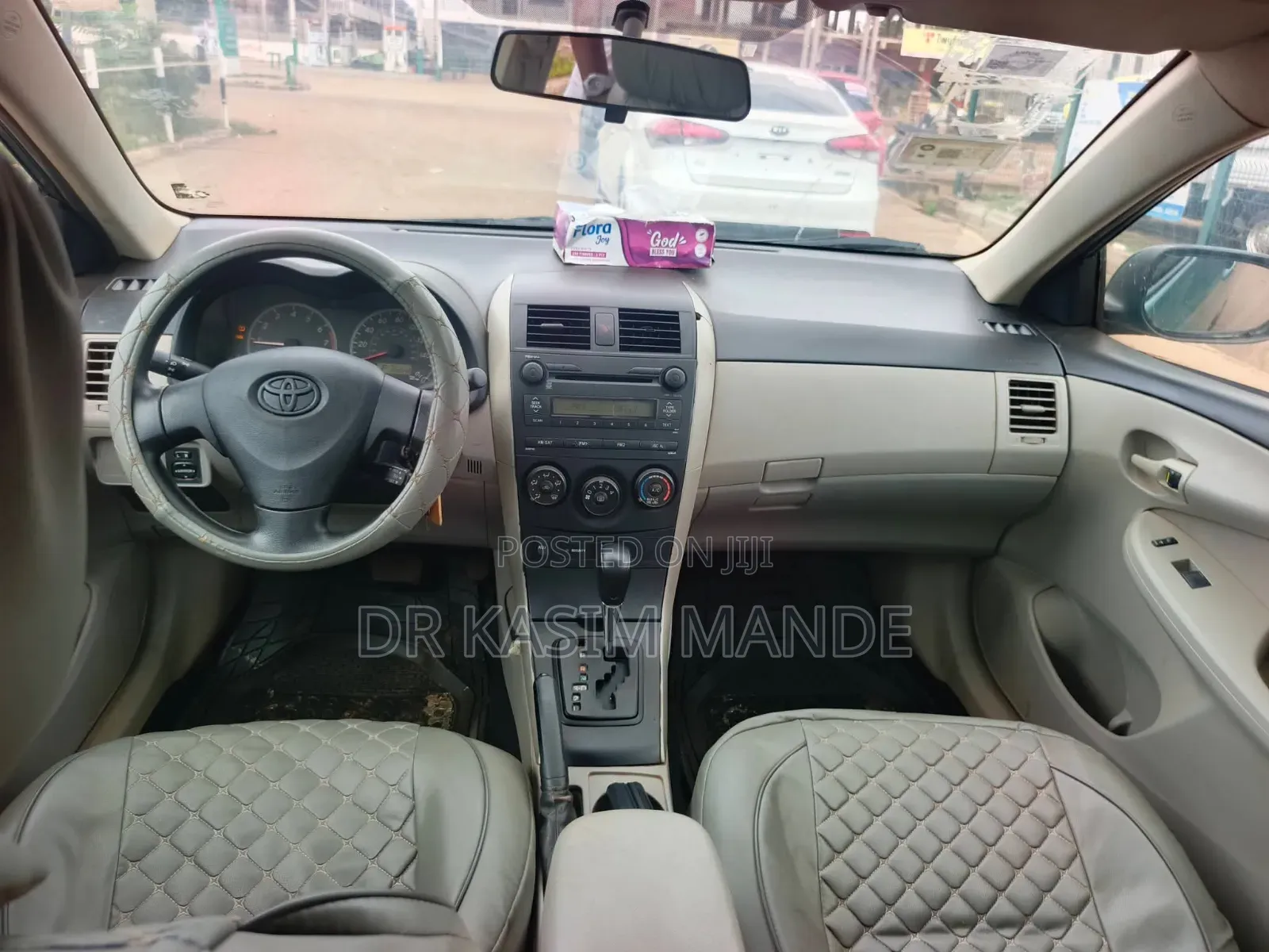 Toyota Coaster 2012
