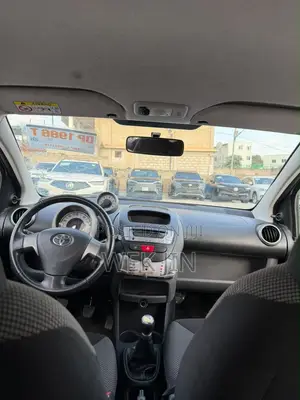 Toyota Aygo 1.0 5-Door 2012