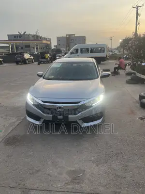 Honda Civic LX Sedan 2018 Silver