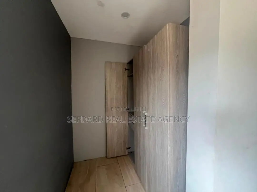 2bdrm Townhouse / Terrace in Sefdard Properties, Tseaddo for rent