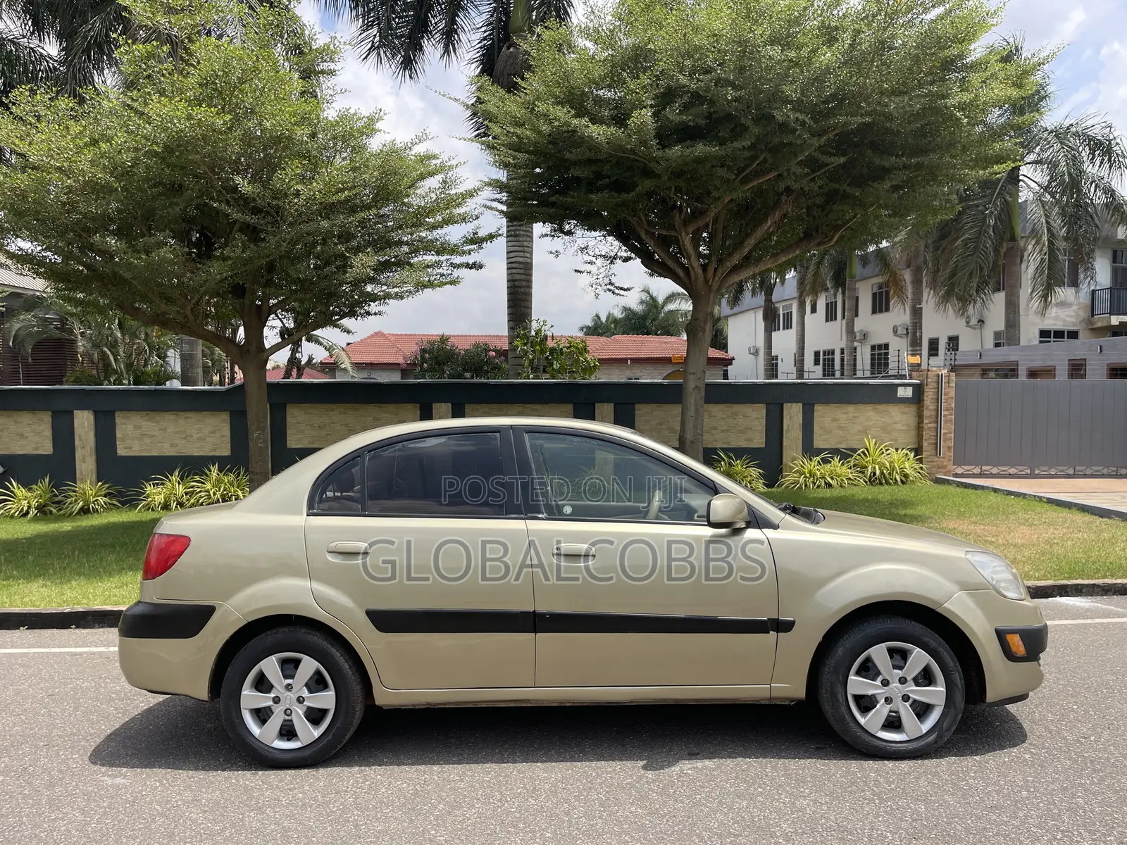 Kia Rio LX 4dr Sedan (1.6L 4cyl 6A) 2012 Gold
