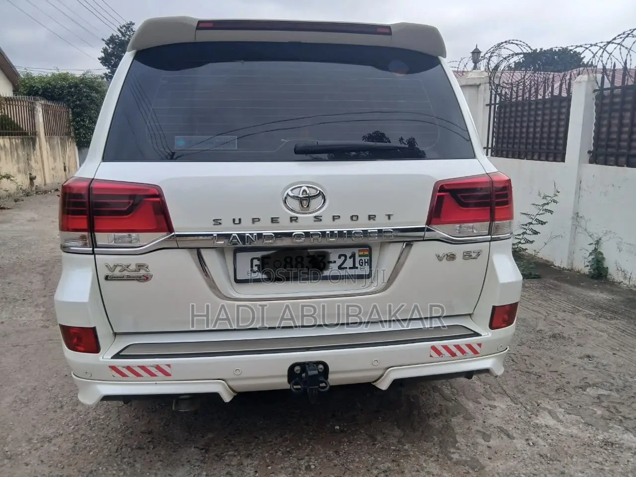 Toyota Land Cruiser 4.5 V8 VXR 2019 White