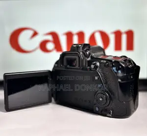 Canon 80d With Other Accessories