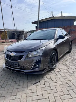 Chevrolet Cruze LS 4dr Sedan (1.8L 4cyl 6A) 2014 Brown