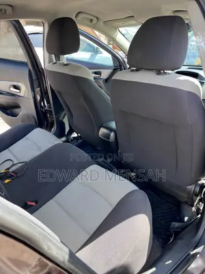 Chevrolet Cruze LS 4dr Sedan (1.8L 4cyl 6A) 2014 Brown