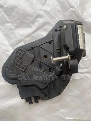2014 to 2019 Toyota Corolla Door Lock