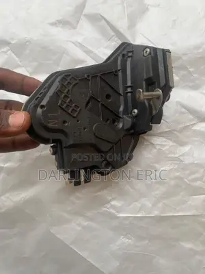 2014 to 2019 Toyota Corolla Door Lock