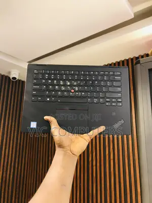 Laptop Lenovo ThinkPad X1 Yoga 16GB Intel Core i7 SSD 256GB