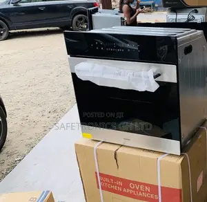 Grab Exclusive | Inbuilt Black Kenwood Oven