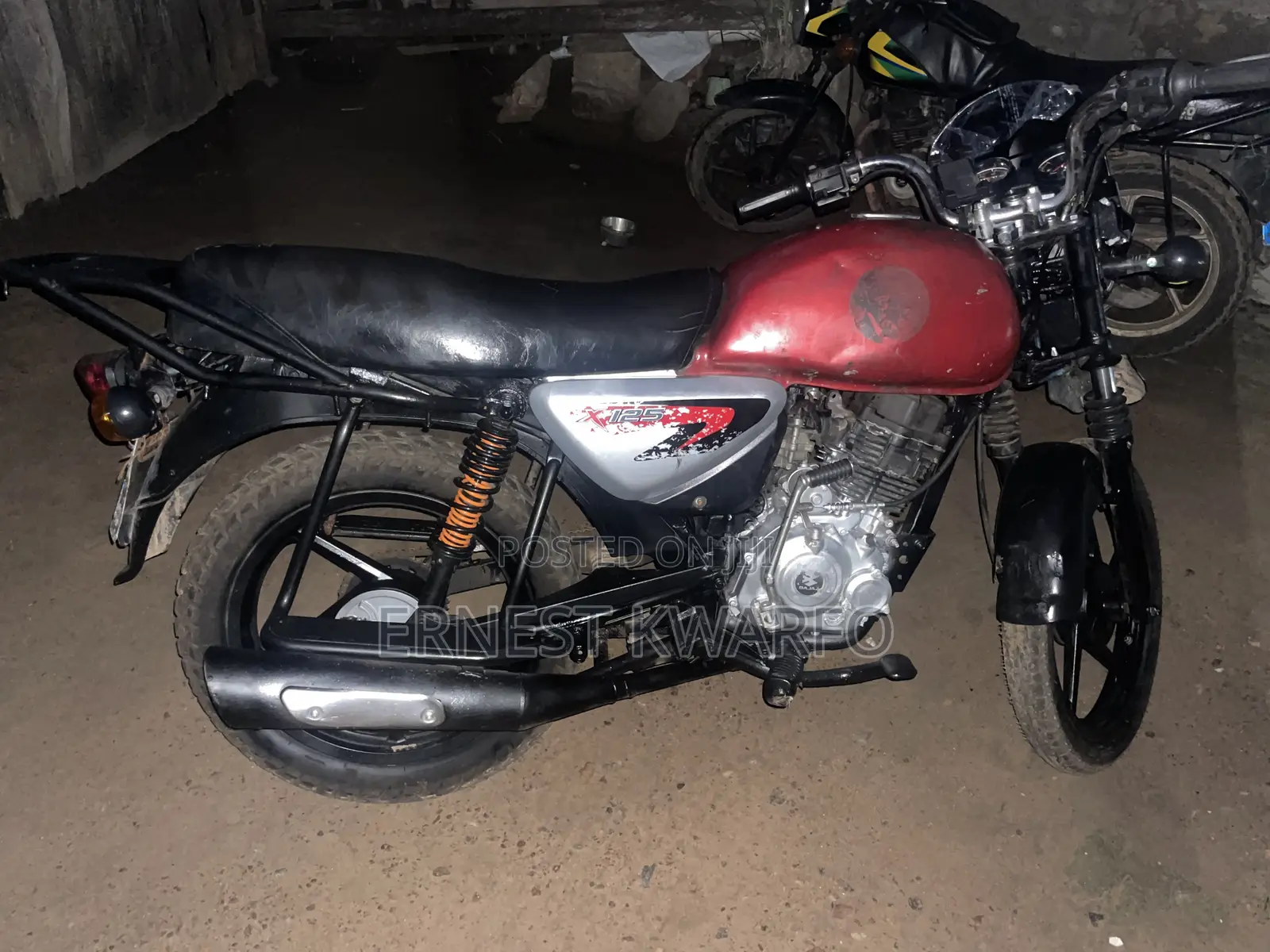 Bajaj Boxer 150 UG 2020 Red