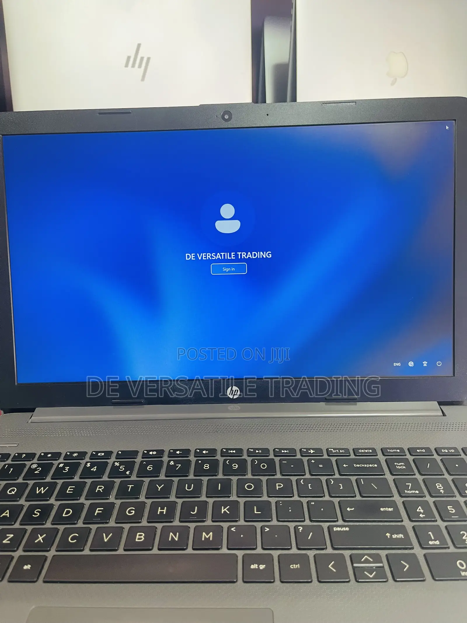 Laptop HP 15 8GB AMD Ryzen 5 HDD+SSD 256GB